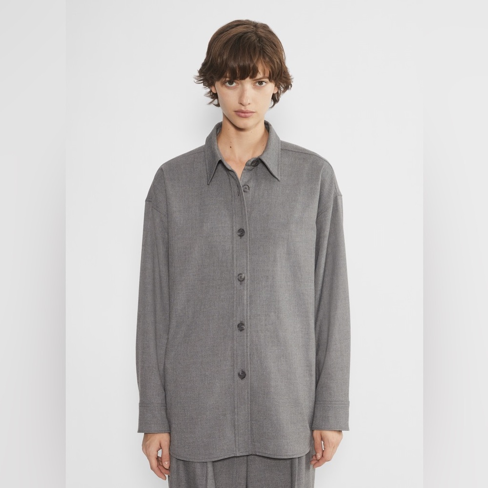 Aritzia Babaton Character Shirt